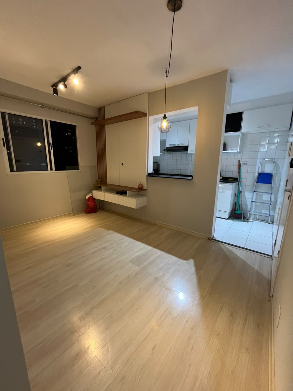 Apartamento de 2 quartos com playground em Jardim Nove de Julho