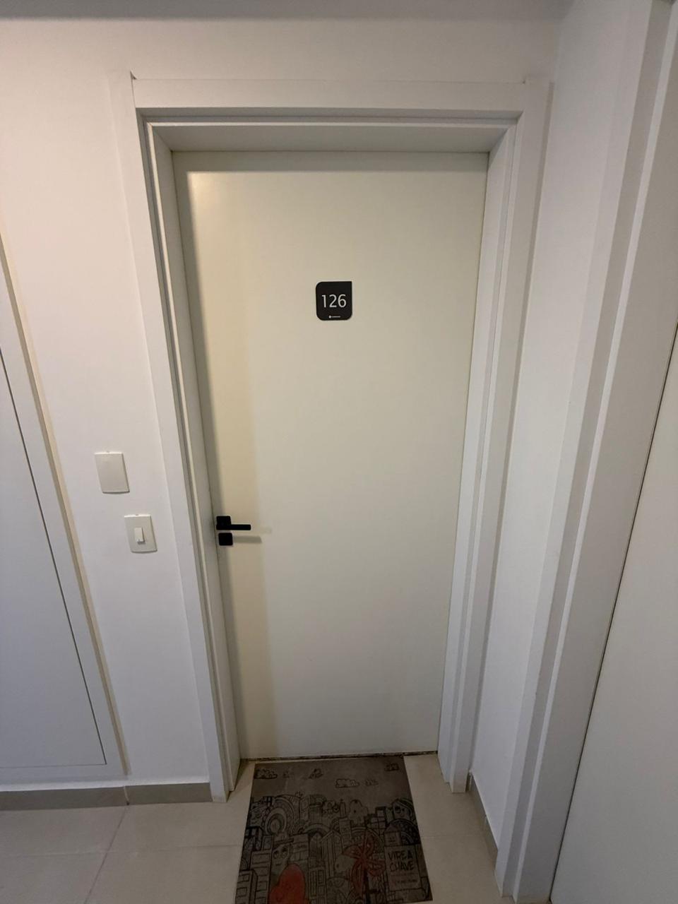 Apartamento de 2 quartos com área de lazer em Jardim Helian